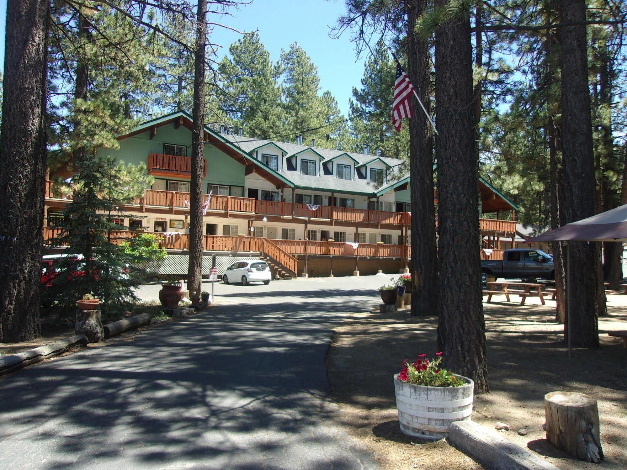 Honey Bear Lodge & Cabins Big Bear Lake Esterno foto