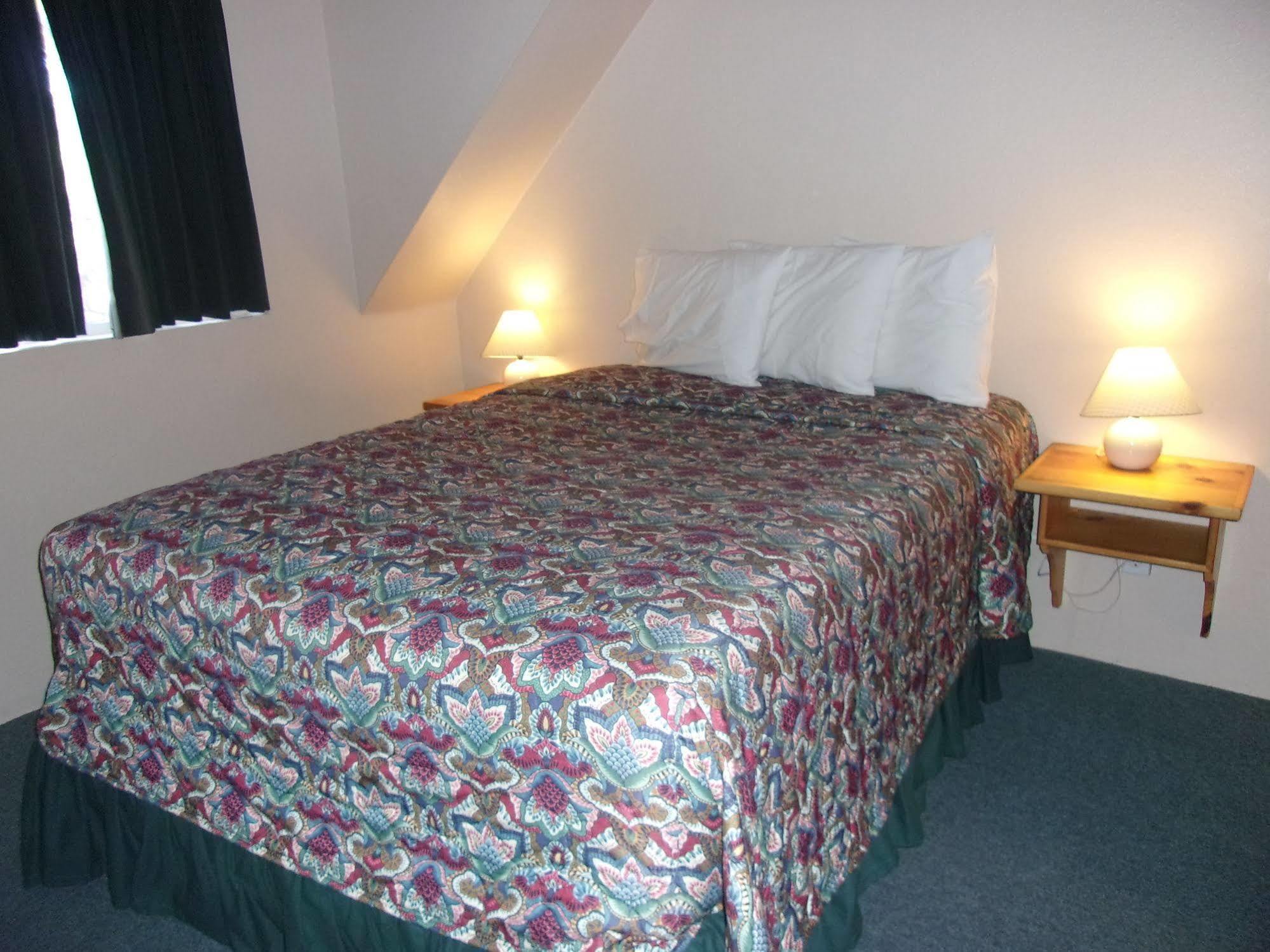 Honey Bear Lodge & Cabins Big Bear Lake Esterno foto